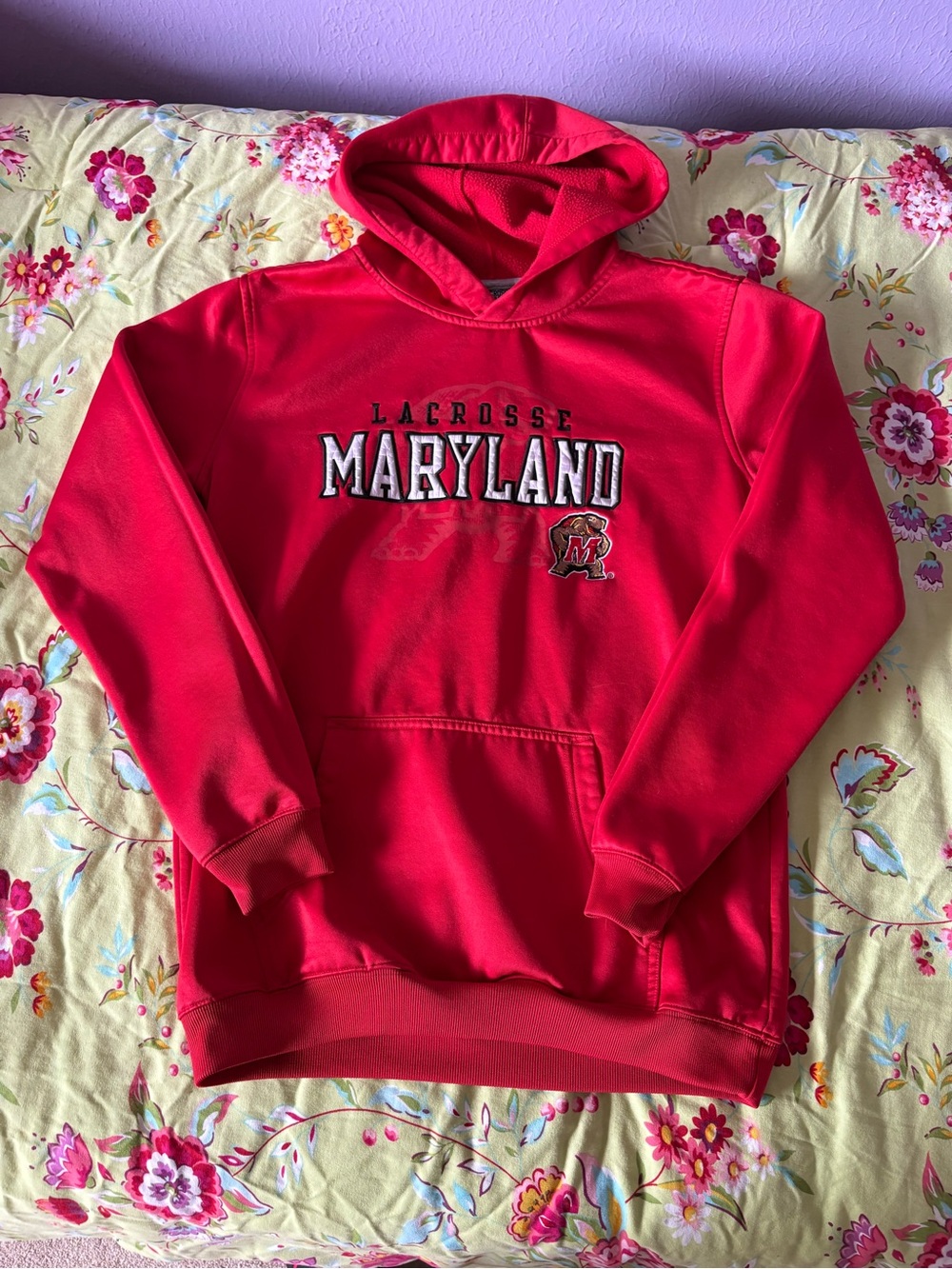Maryland Terrapins Lacrosse embroidered logos red hoodie small 26x19 EUC